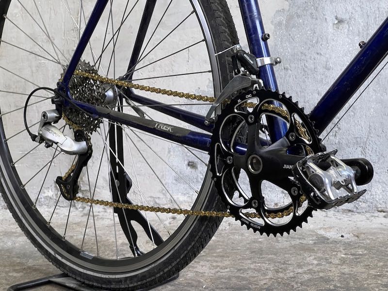 TREK Multitrack 720 TREK Multitrack 720