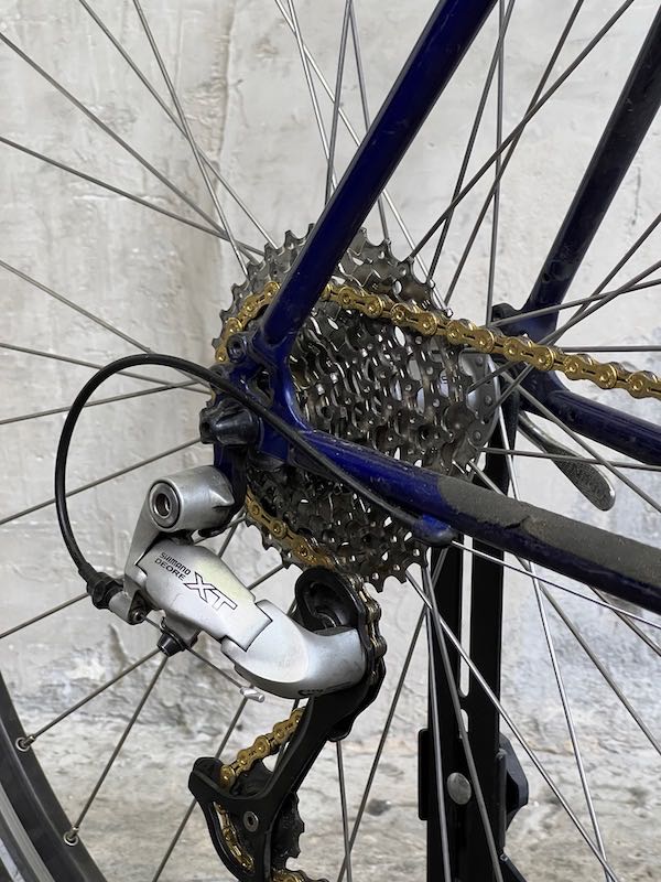 TREK Multitrack 720 TREK Multitrack 720